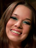 Extreme sex Blindfolded chick gets bondage and bdsmcompany.com
