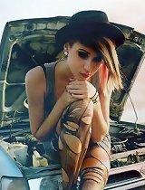 Emo hot pics